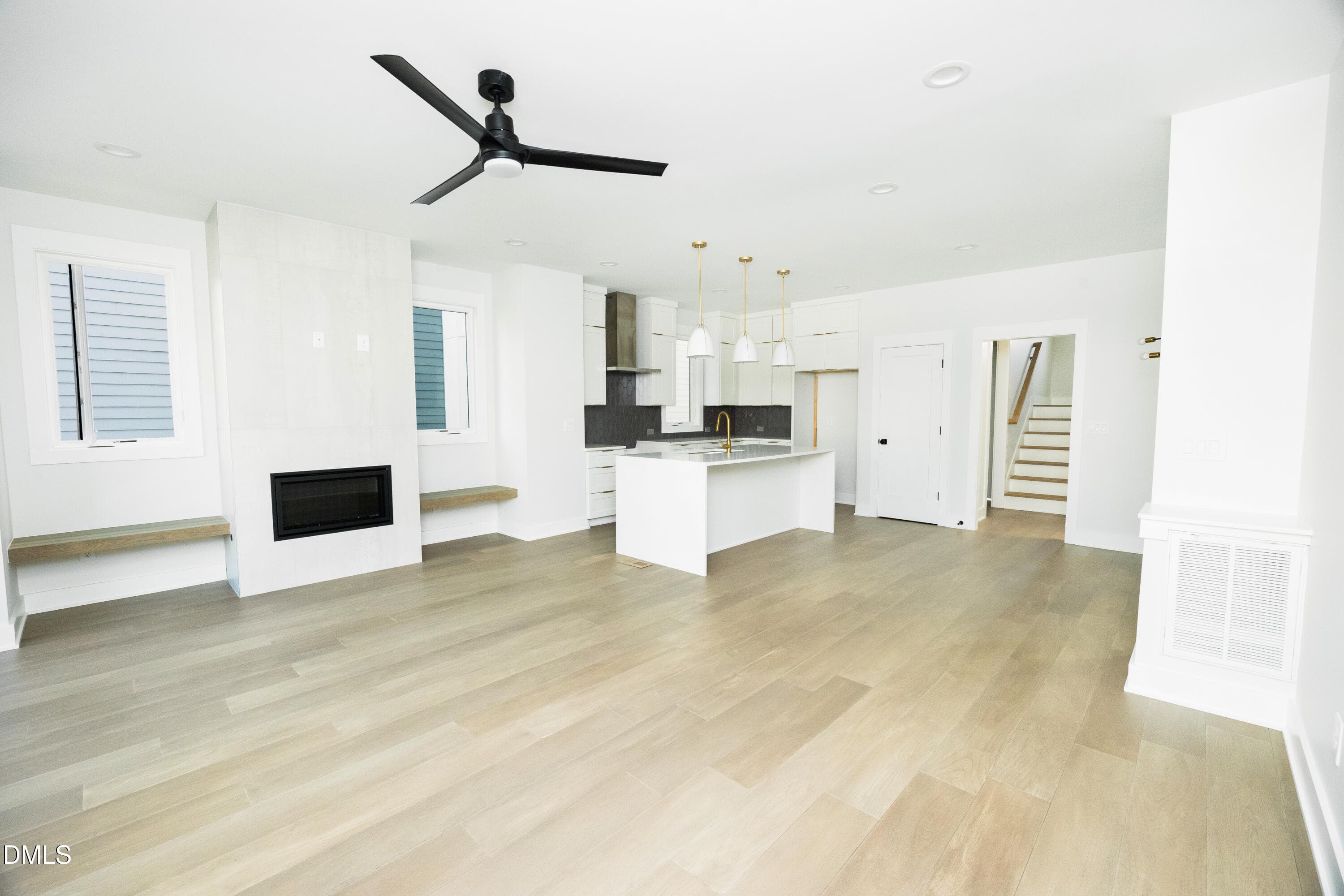 LR 1 - 209 Woodsborough Place, Raleigh, NC 27601, Raleigh