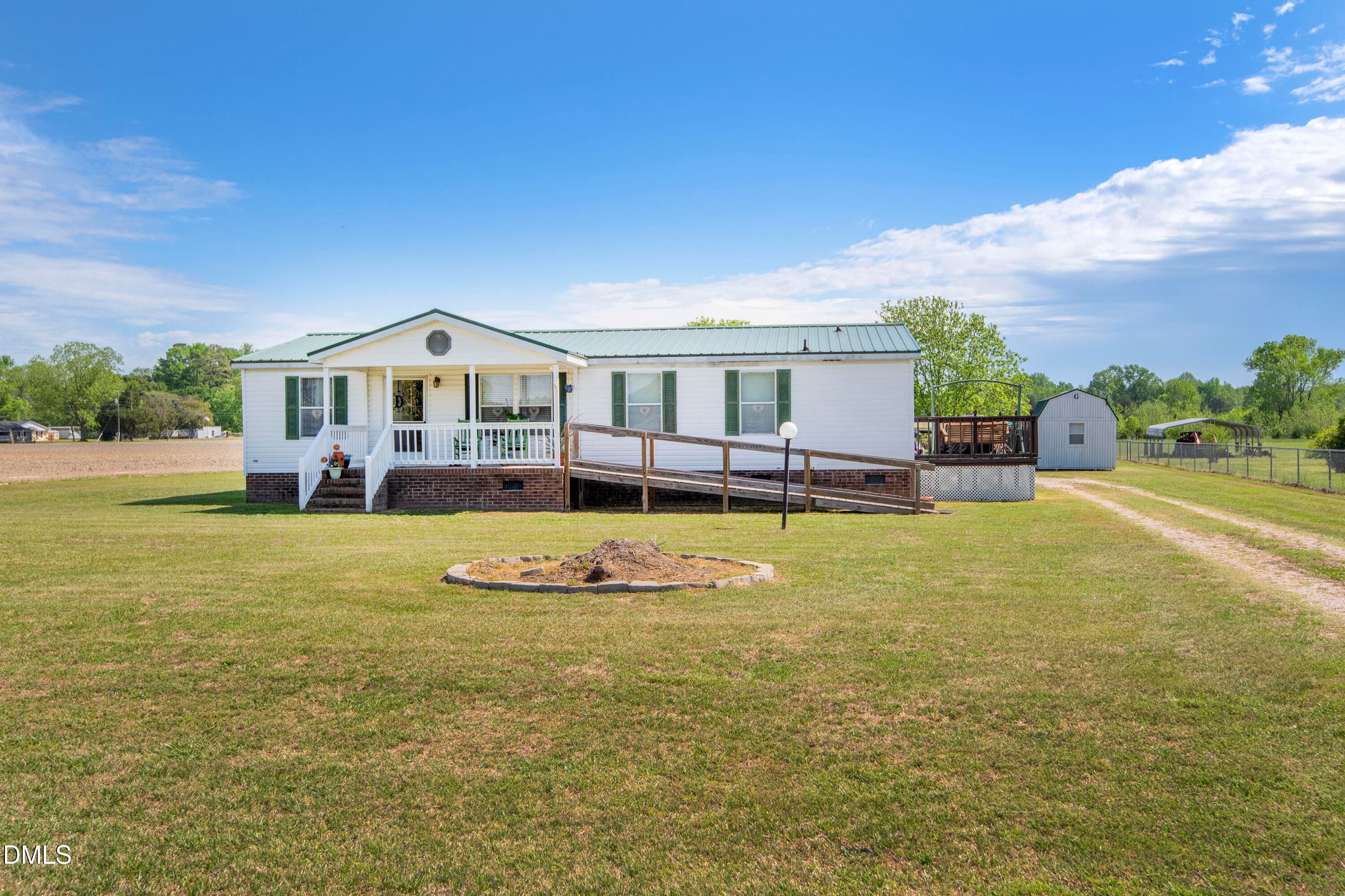 10278-nc-33-nw-87 - 10278 N Carolina 33, Whitakers, NC 27891, Whitakers