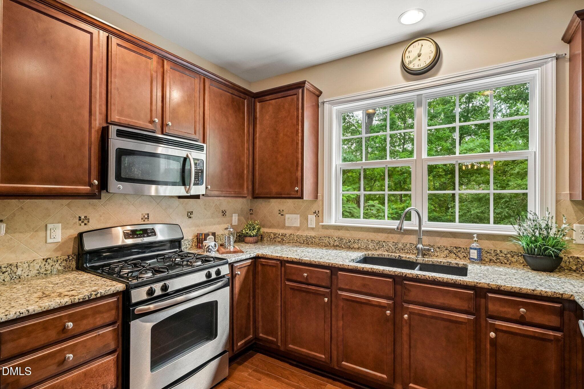16-web-or-mls-8000 Upper Lake Dr-S1205-0 - 8000 Upper Lake Drive, Raleigh, NC 27615, Raleigh