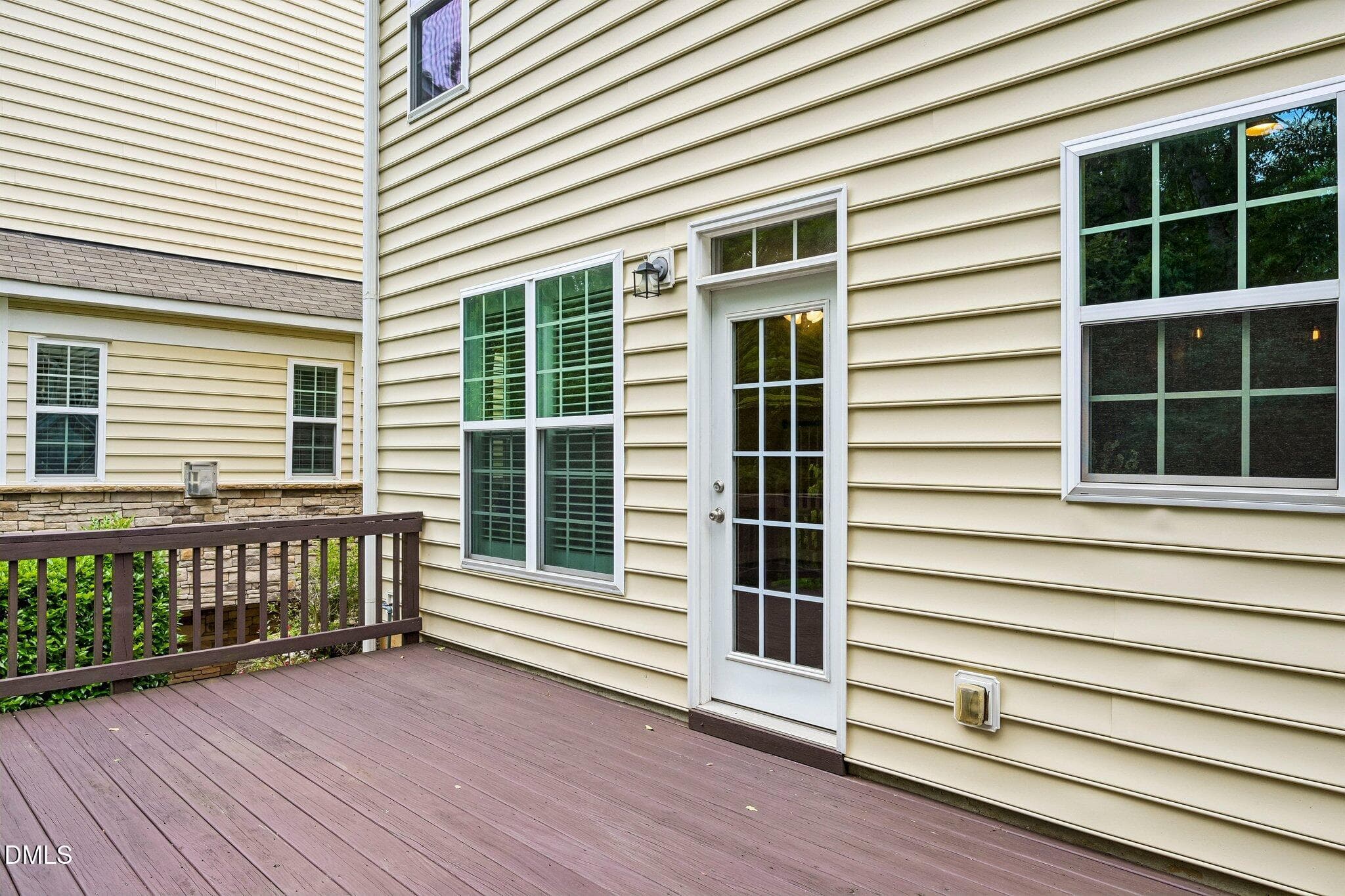 41-web-or-mls-8000 Upper Lake Dr-S1205-0 - 8000 Upper Lake Drive, Raleigh, NC 27615, Raleigh