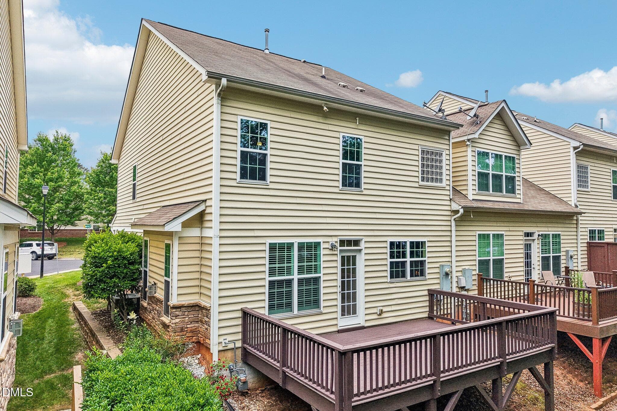 43-web-or-mls-8000 Upper Lake Dr-S1205-0 - 8000 Upper Lake Drive, Raleigh, NC 27615, Raleigh