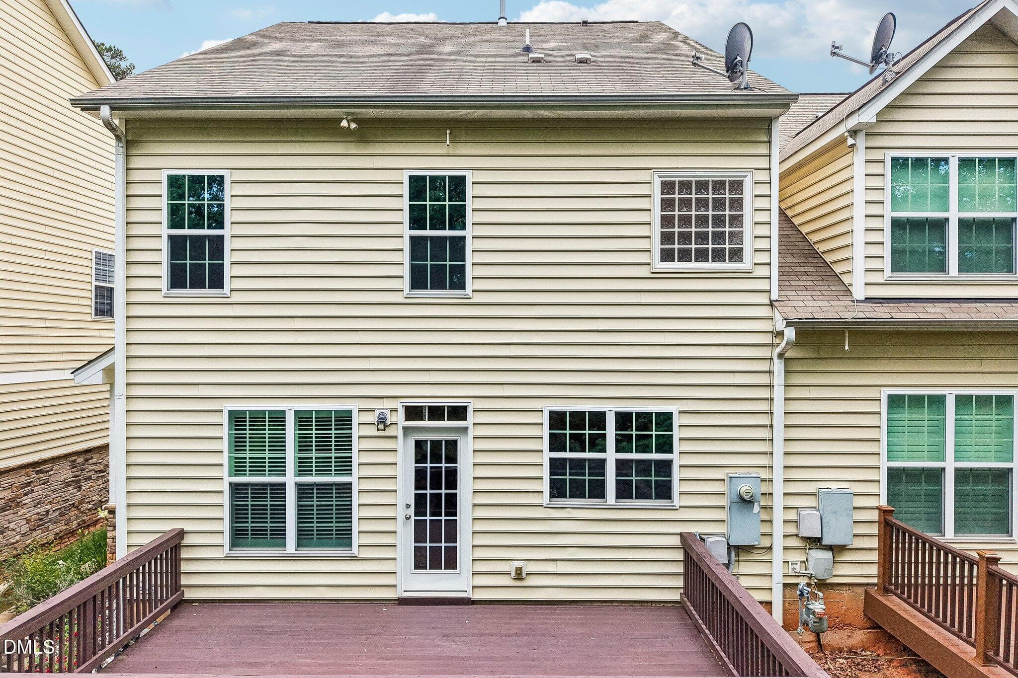 44-web-or-mls-8000 Upper Lake Dr-S1205-0 - 8000 Upper Lake Drive, Raleigh, NC 27615, Raleigh