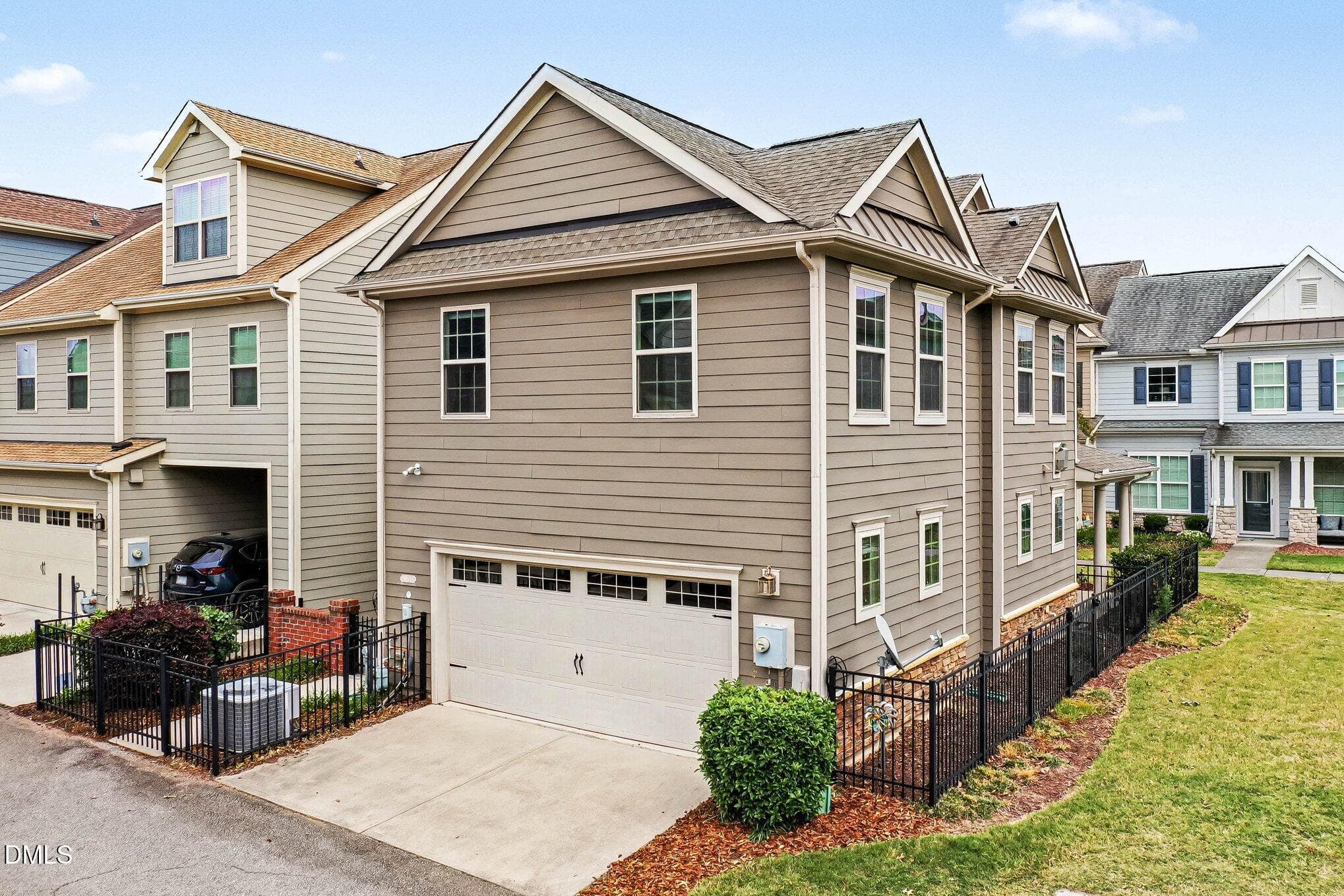 030_file_4897 - 9207 Giralda Walk, Raleigh, NC 27617, Raleigh