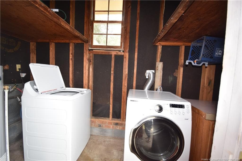 stock photo - 108 S Sixth Street, Spring Lake, NC 28390
