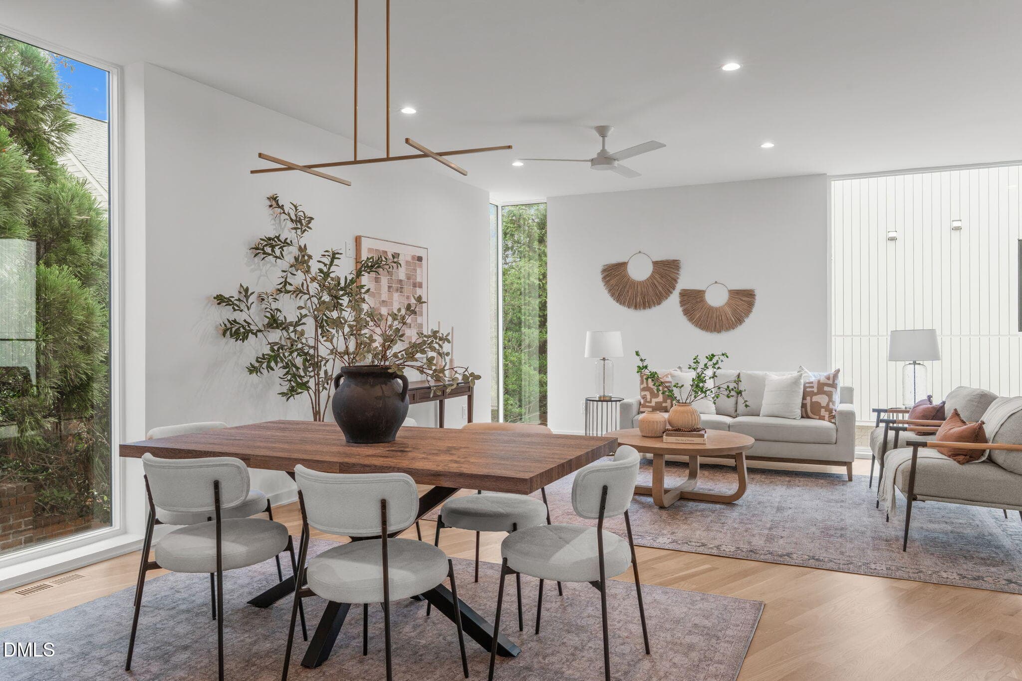Dining & Living Space - 1302 Chamblee Hill Court, Raleigh, NC 27608, Raleigh
