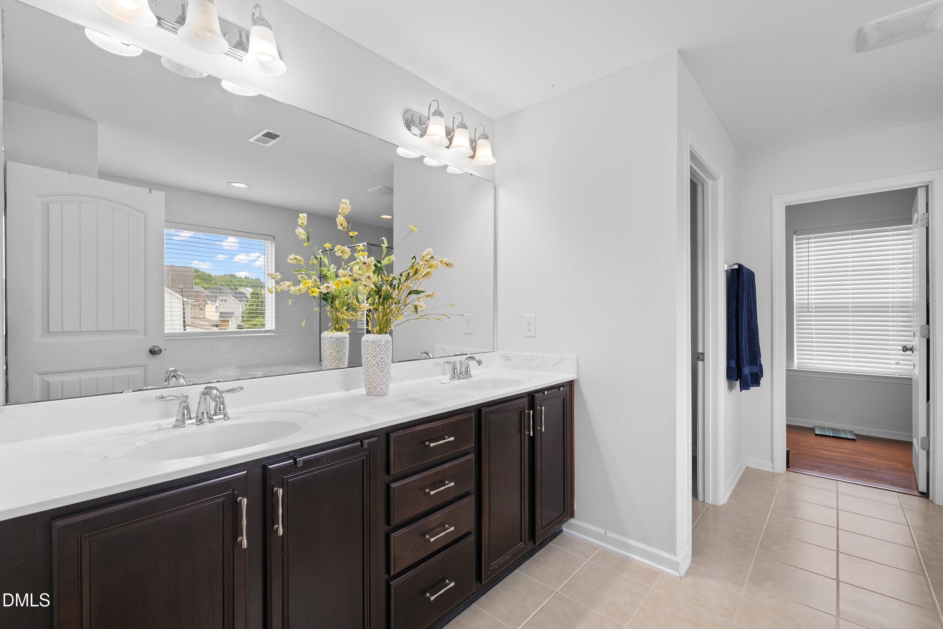 29-4301 Brintons Cottage St_2449 - 4301 Brintons Cottage Street, Raleigh, NC 27616, Raleigh