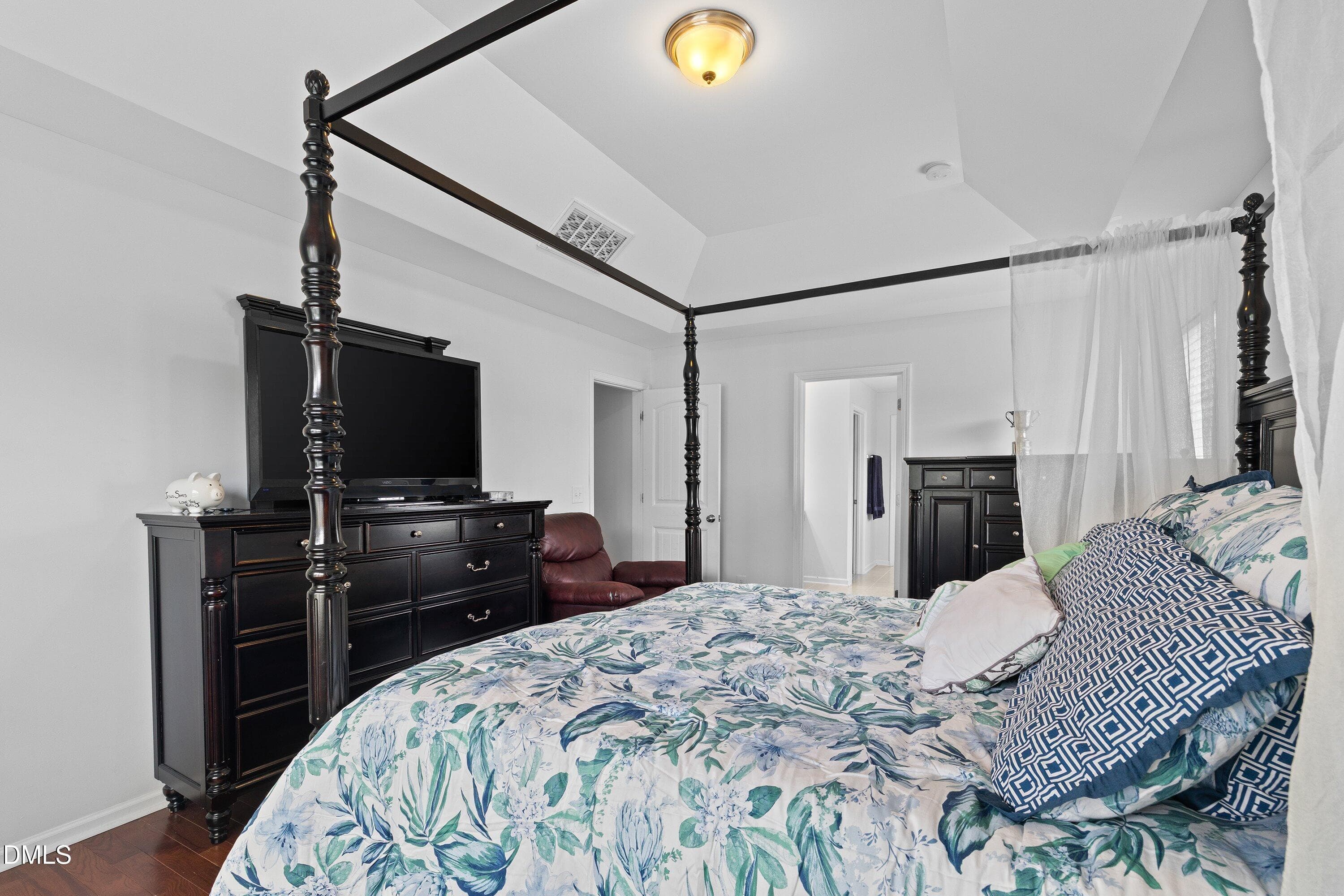 36-4301 Brintons Cottage St_2487 - 4301 Brintons Cottage Street, Raleigh, NC 27616, Raleigh