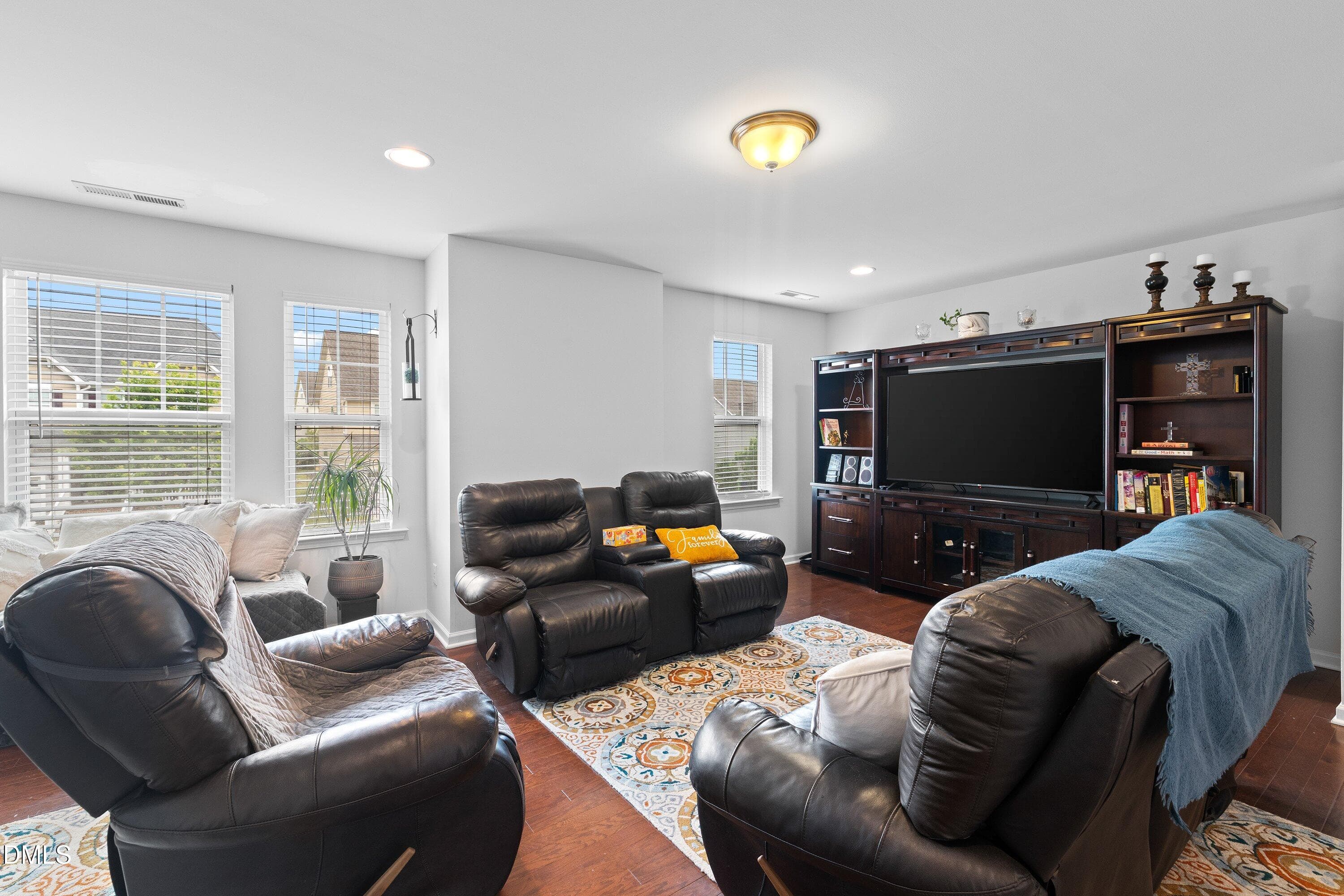37-4301 Brintons Cottage St_2492 - 4301 Brintons Cottage Street, Raleigh, NC 27616, Raleigh
