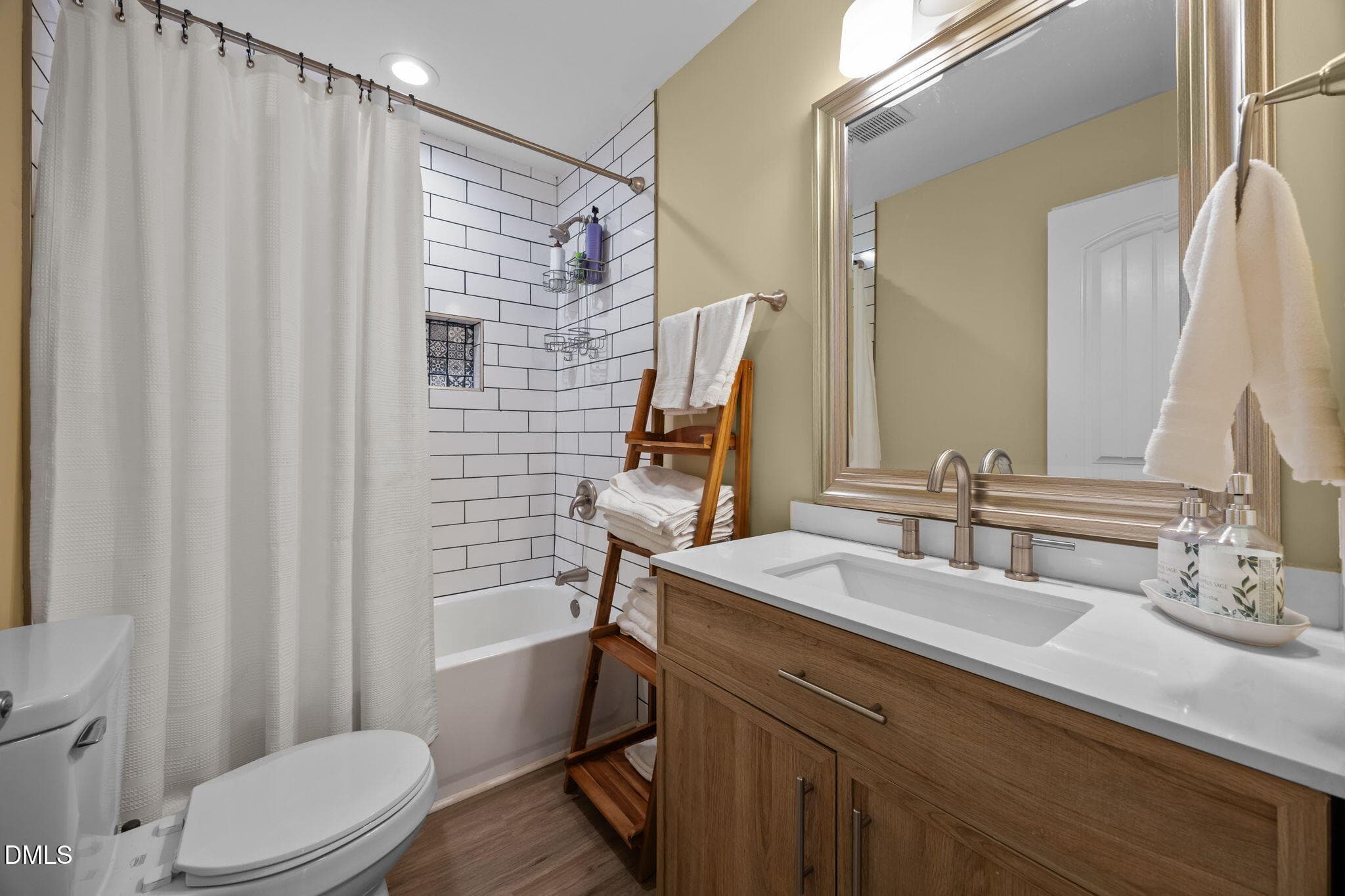 Owner's Bath - 6901 Baywood Drive, Raleigh, NC 27613, Raleigh