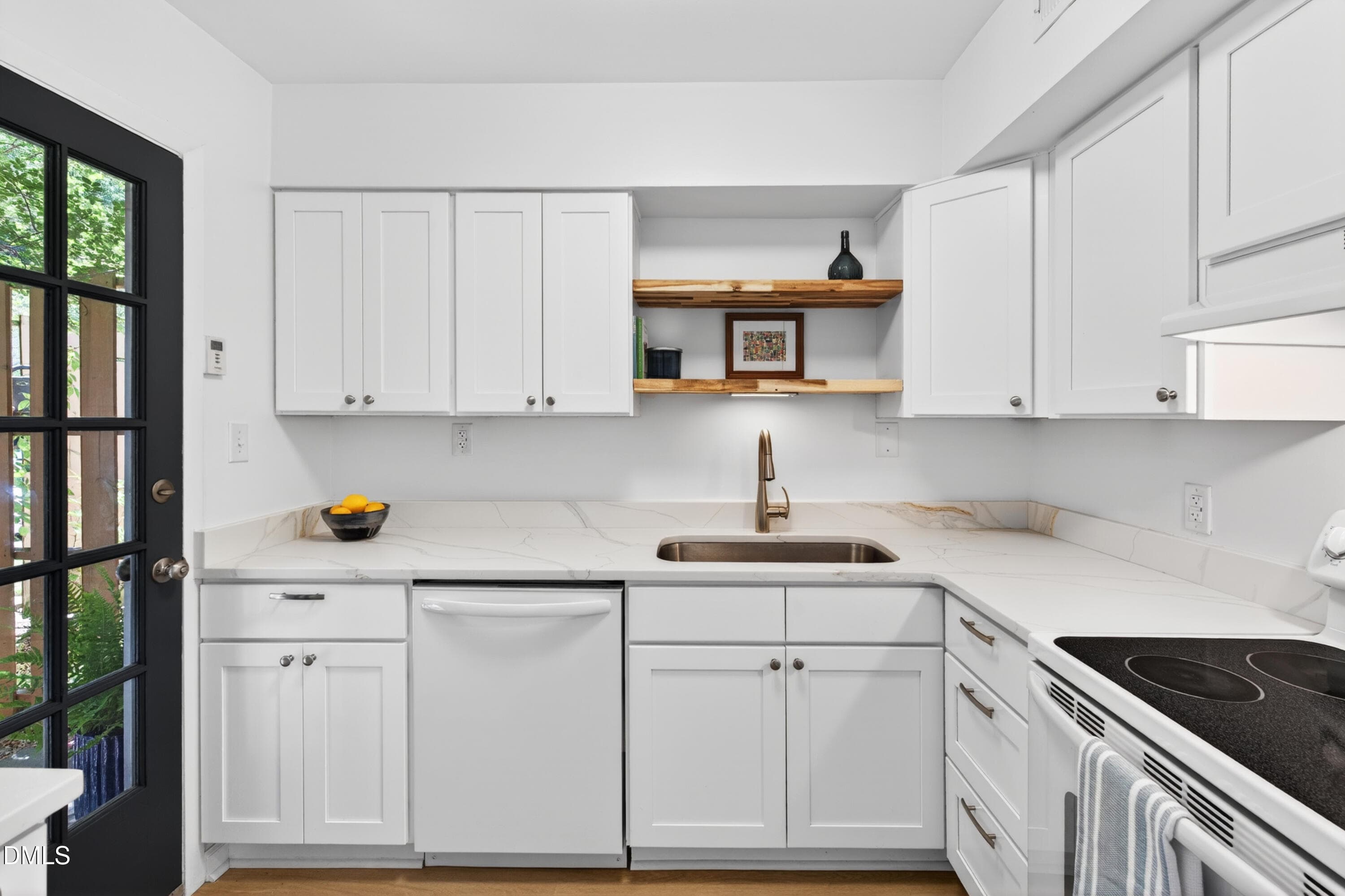 220 Elizabeth Street B4, Chapel Hill, NC 27514