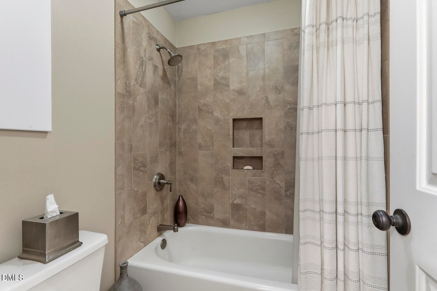 061 - 429 Grosvenor Drive, Raleigh, NC 27615, Raleigh