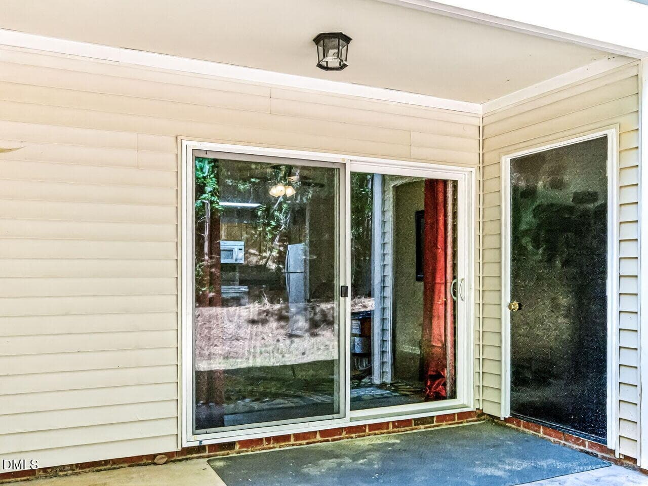 022-1280x960-patio - 3000 Trailwood Pines Lane 103, Raleigh, NC 27603, Raleigh