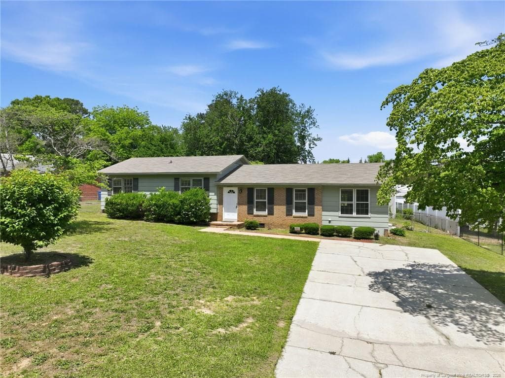 Photo 2 - 4806 Hurley Drive, Fayetteville, NC 28304, Fayetteville