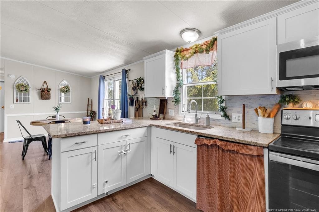 Photo 9 - 93 Castle Wood, Sanford, NC 27332, Sanford