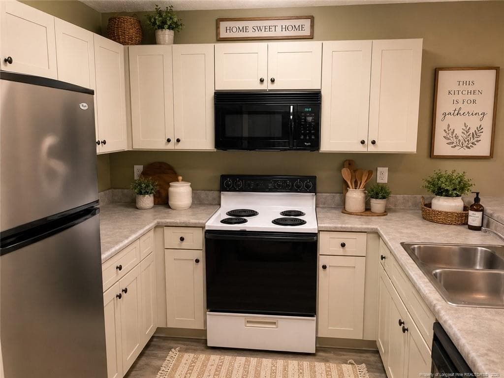 Photo 4 - 1833 Sardonyx Road 3, Fayetteville, NC 28303, Fayetteville