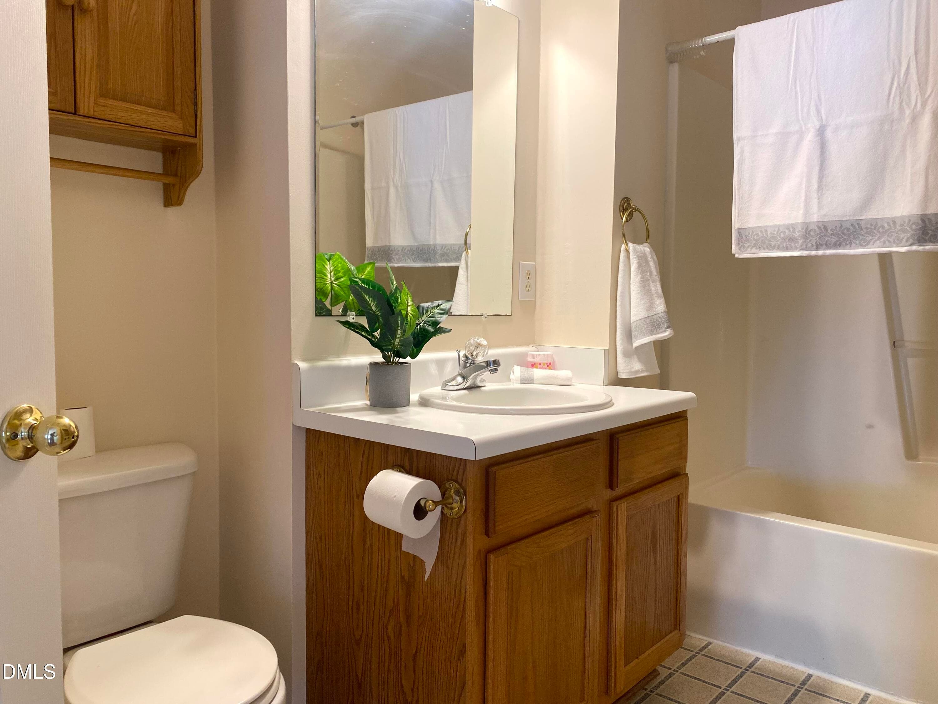 bathroom 2 pic - 3730 Votive Lane, Raleigh, NC 27604, Raleigh