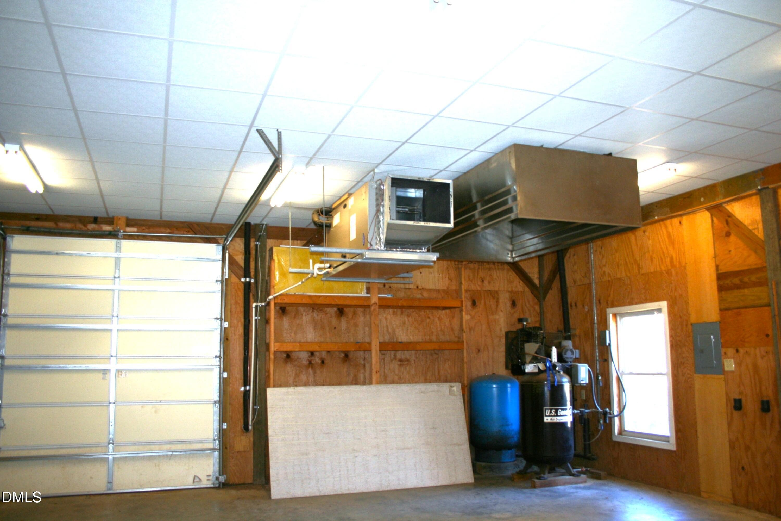 Shop - 220 Jordan Narron Road, Selma, NC 27576