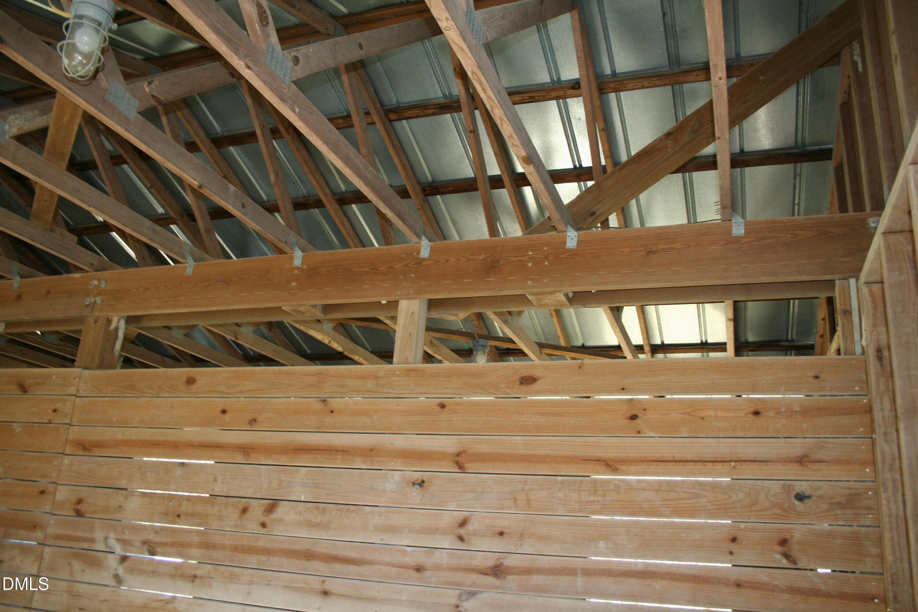 Loafing Shed - 220 Jordan Narron Road, Selma, NC 27576