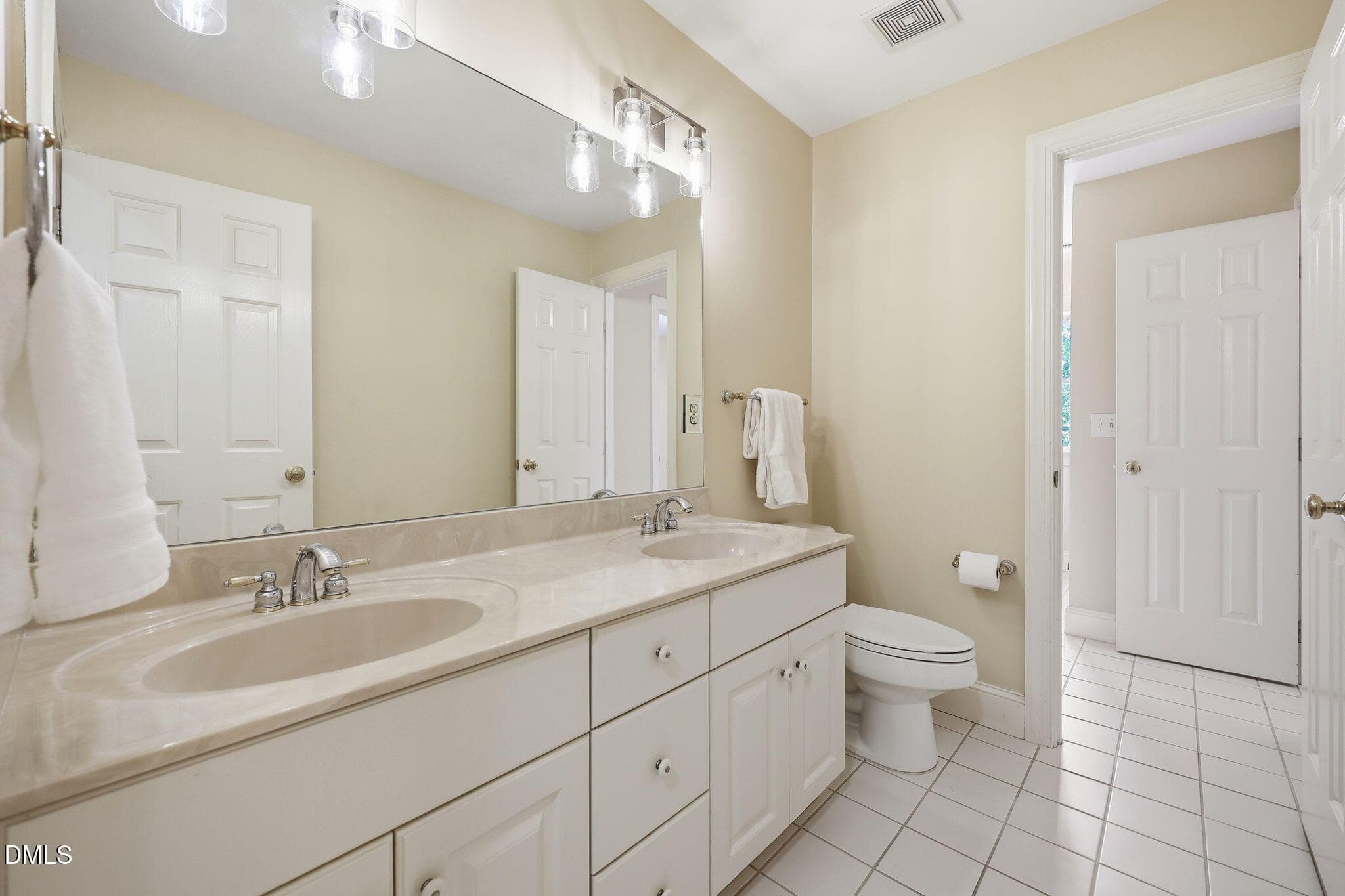 36-web-or-mls-IMG_0611 - 1017 Old Meetinghouse Way, Raleigh, NC 27615, Raleigh