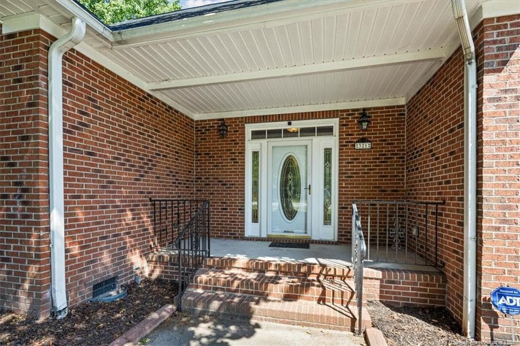 Photo 3 - 321 Stone Cross Drive, Spring Lake, NC 28390