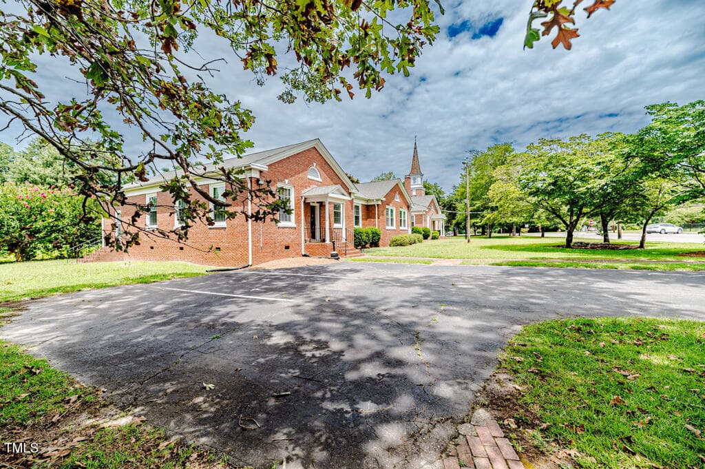 AHP-33379 - 211 S Main Street, Broadway, NC 27505