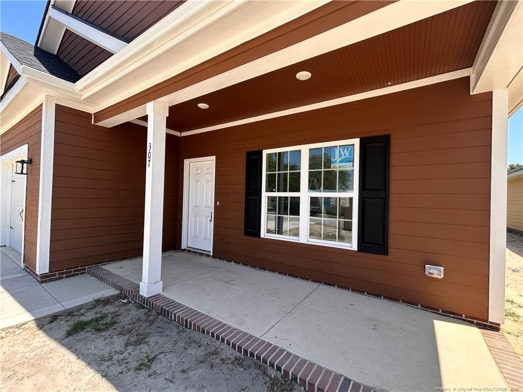 Front Porch - 307 Elizabeth Street, Spring Lake, NC 28390