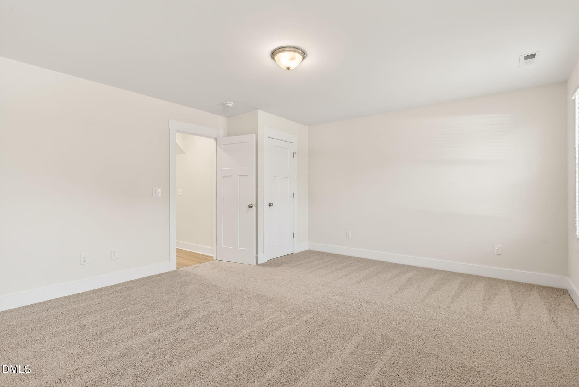 18-web-or-mls-DSC02102 - 189 Thistle Court, Sanford, NC 27332