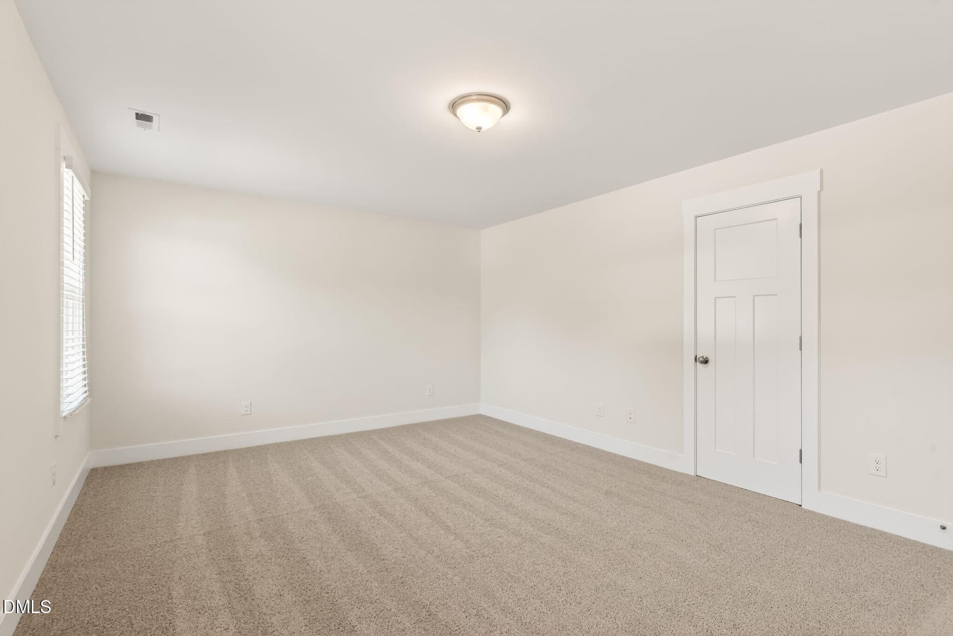 22-web-or-mls-DSC02125 - 189 Thistle Court, Sanford, NC 27332