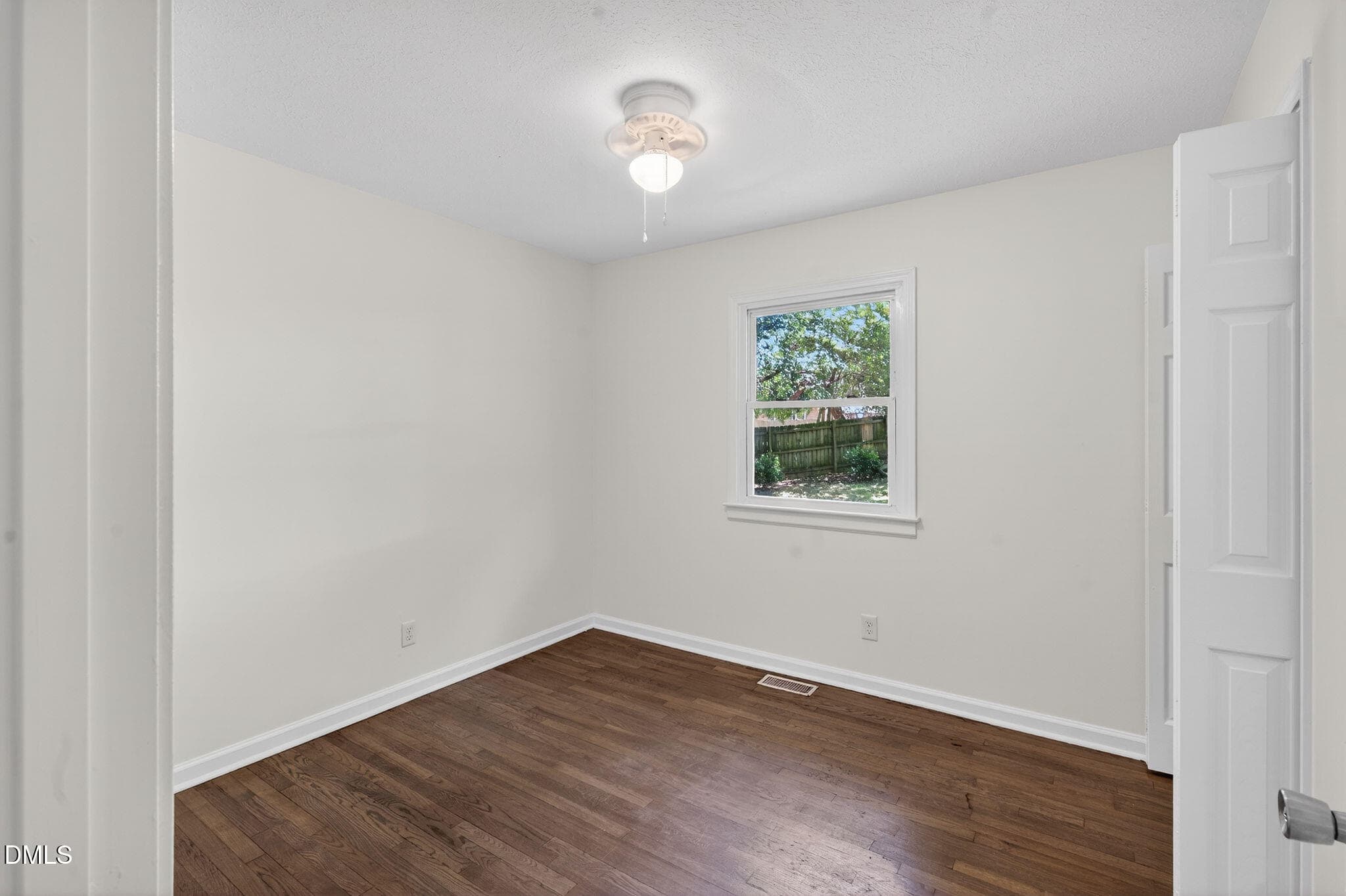 DSC08587 - 904 Seabrook Road, Raleigh, NC 27610, Raleigh