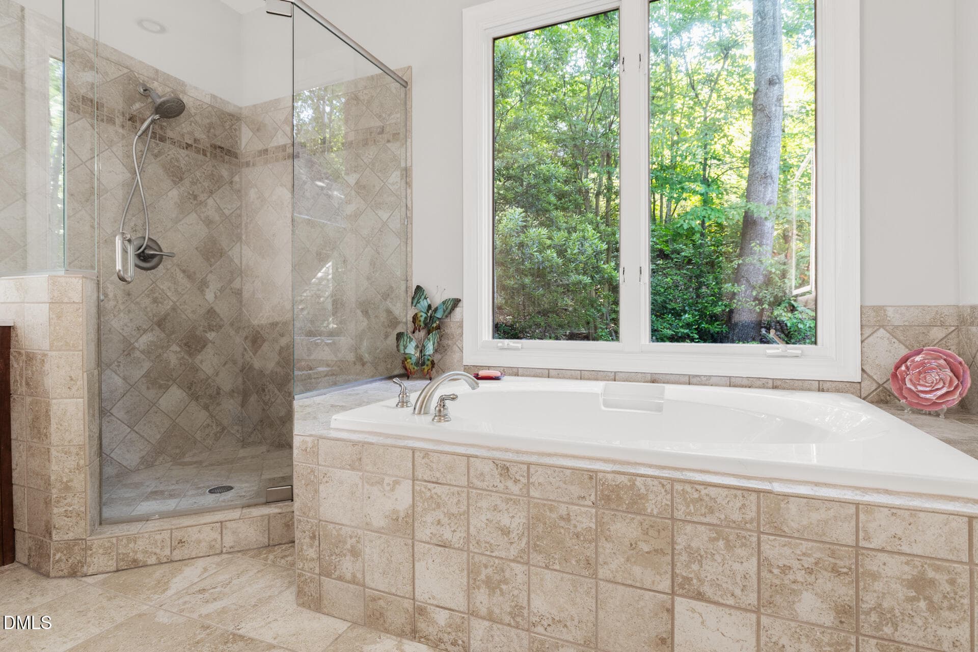 Soaking Tub - 12928 Morehead, Chapel Hill, NC 27517, Chapel Hill