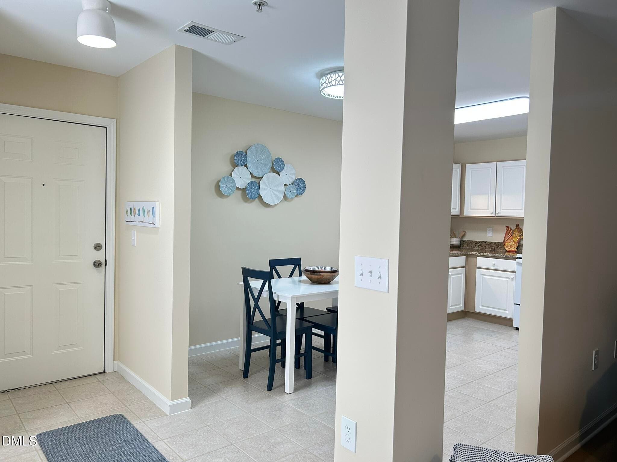 Kitchen - 2510 Friedland Place 102, Raleigh, NC 27617, Raleigh