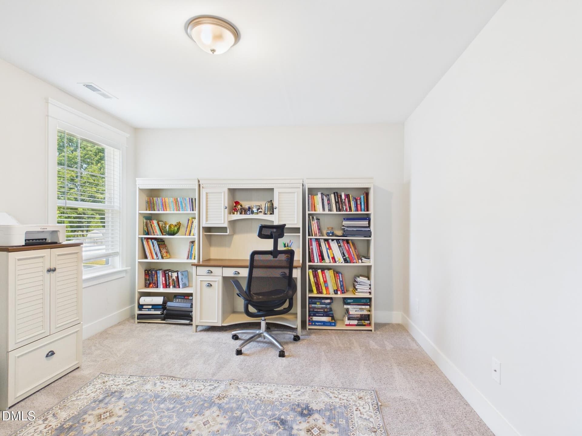 Primary sitting rm - 1096 Capulet Drive, Burlington, NC 27215