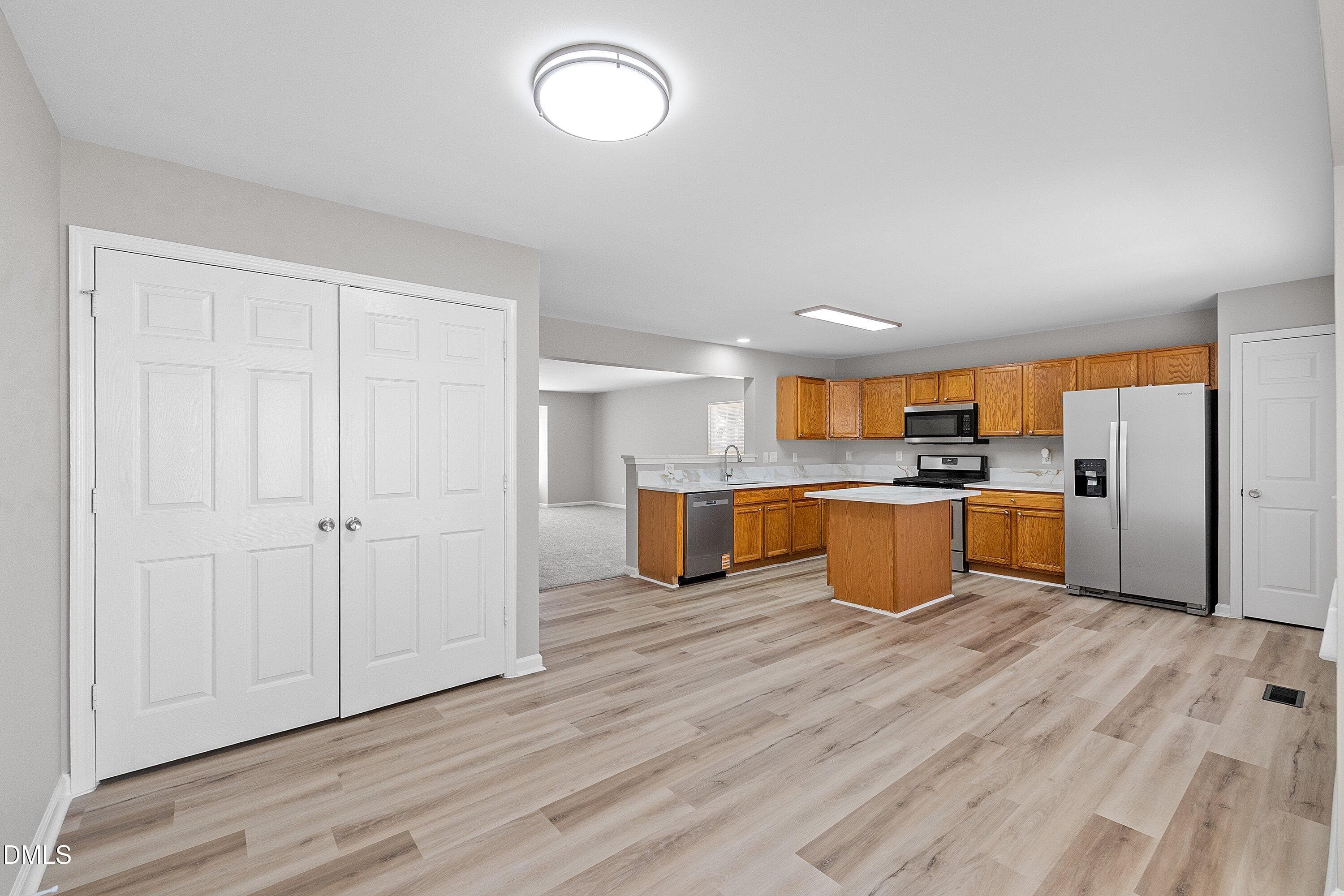 28-5101 Neuse Commons Lane_4940 - 5101 Neuse Commons Lane, Raleigh, NC 27616, Raleigh