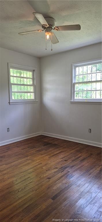 Three bedrooms - 909 Rochester Drive, Fayetteville, NC 28305, Fayetteville