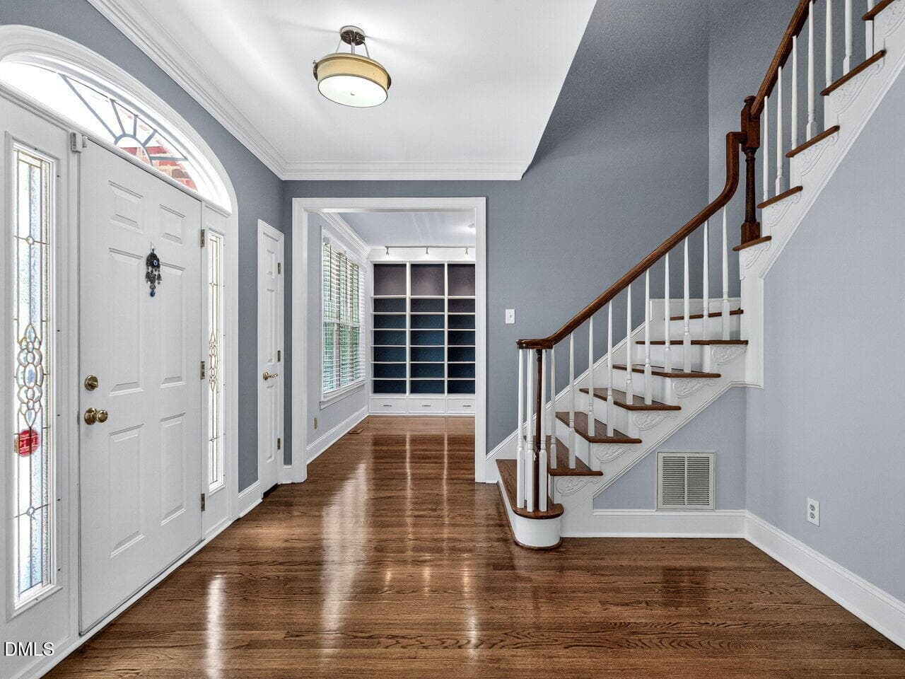 006-1280x960-foyer - 6101 Westglen Drive, Raleigh, NC 27612, Raleigh