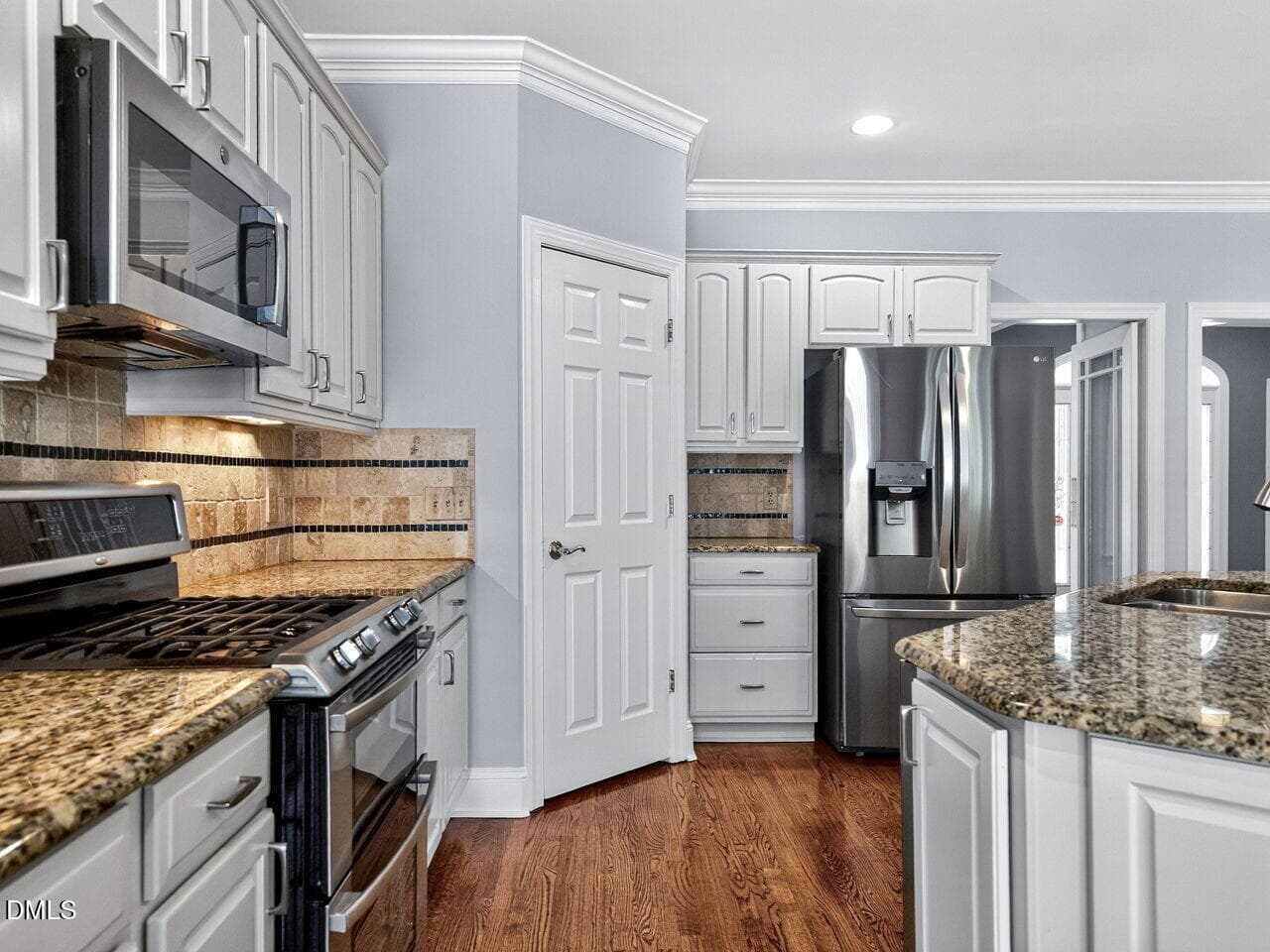 011-1280x960-kitchen - 6101 Westglen Drive, Raleigh, NC 27612, Raleigh