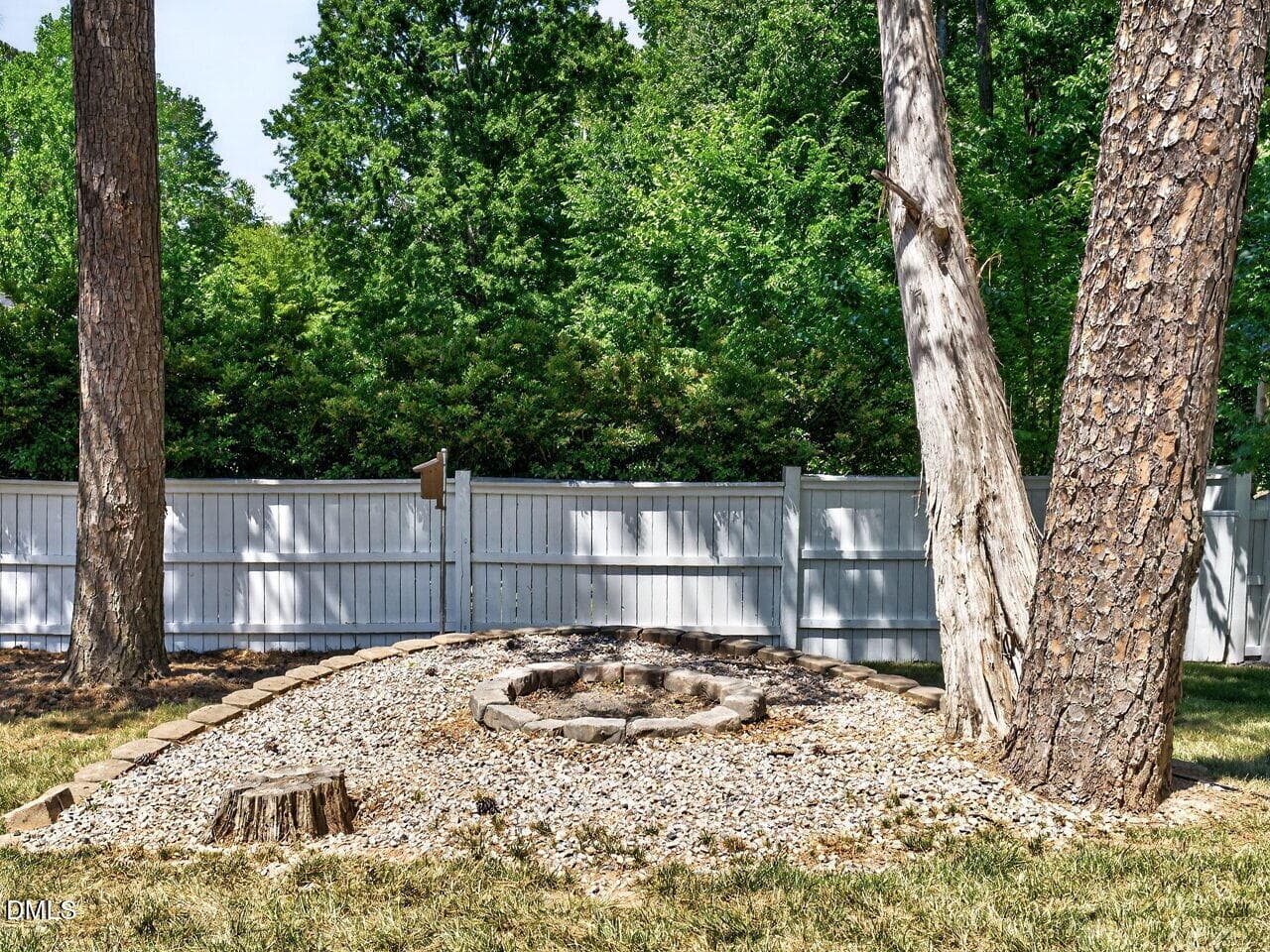 037-1280x960-backyard - 6101 Westglen Drive, Raleigh, NC 27612, Raleigh