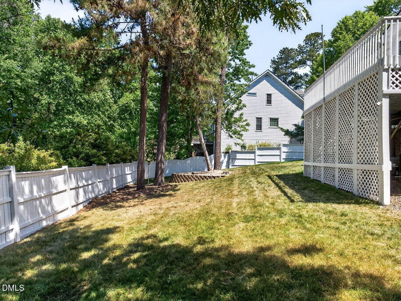 039-1280x960-backyard - 6101 Westglen Drive, Raleigh, NC 27612, Raleigh