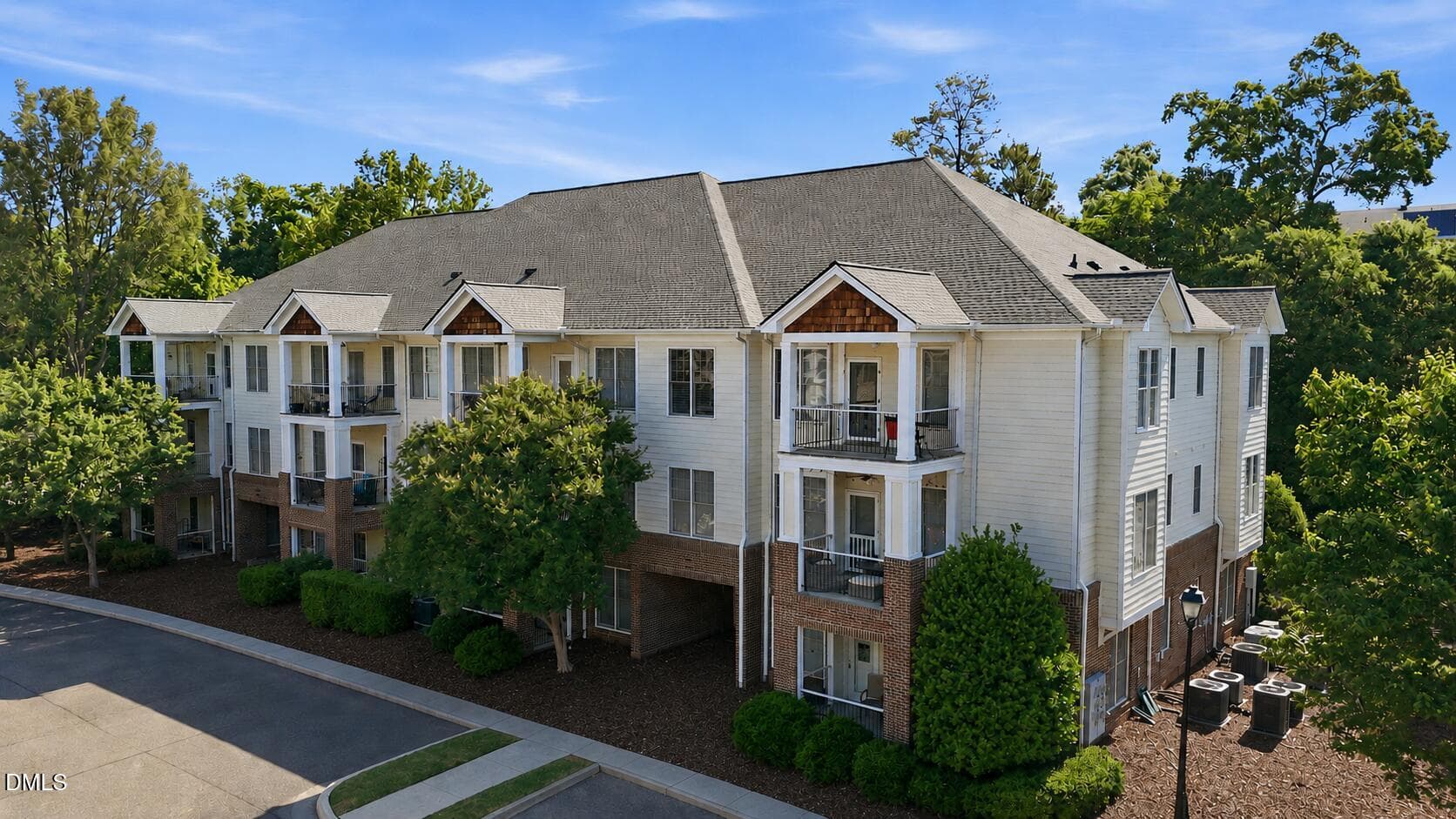 2 Bedrooms - 2 Baths - 801 Moratuck Drive 202, Raleigh, NC 27604, Raleigh