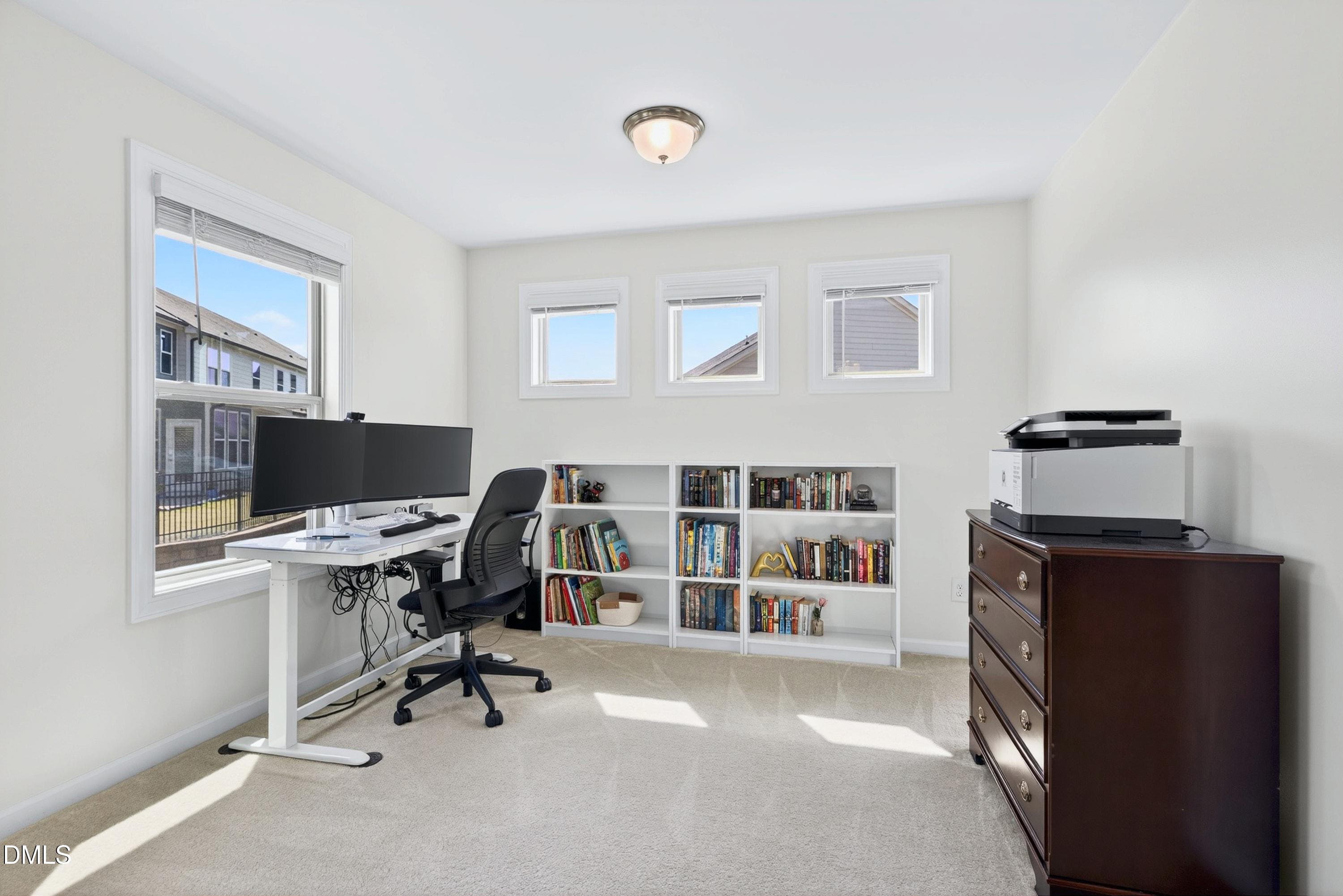 Primary Sitting Area - 1538 Catch Fly Lane, Durham, NC 27713, Durham