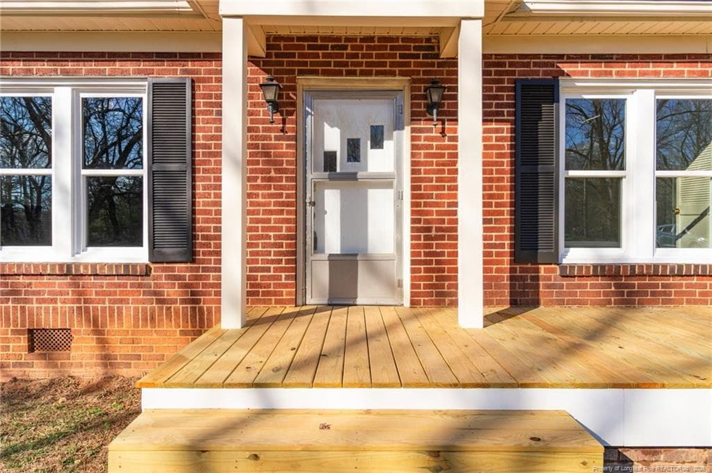 Entry Closeup - 2200 W Third Street, Siler City, NC 27344, Siler City