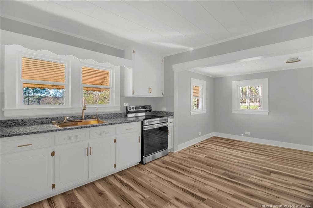 Kitchen View - 2200 W Third Street, Siler City, NC 27344, Siler City