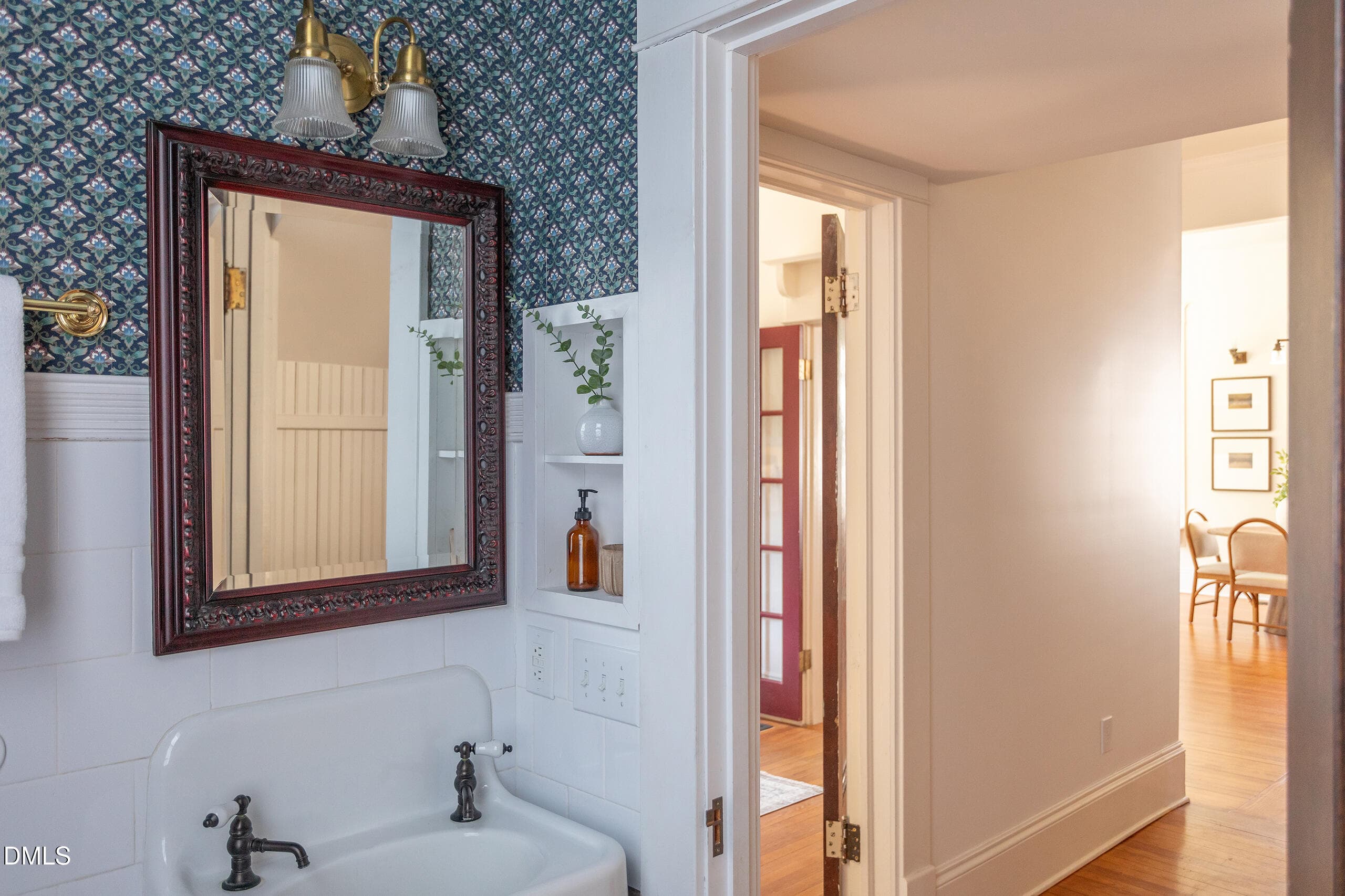8L4A0284_web - 127 Forest Road, Raleigh, NC 27605, Raleigh