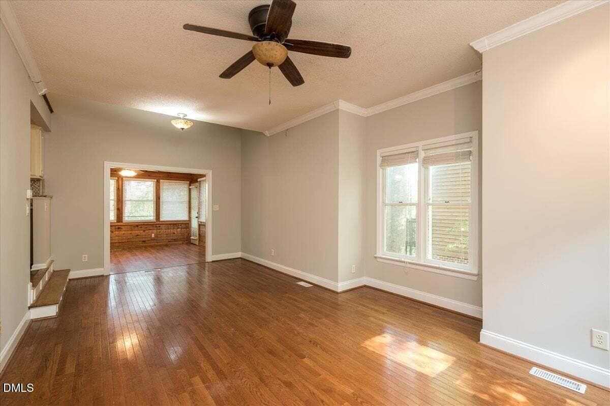 20240909211330614904000000-o - 413 W Oak Avenue, Wake Forest, NC 27587