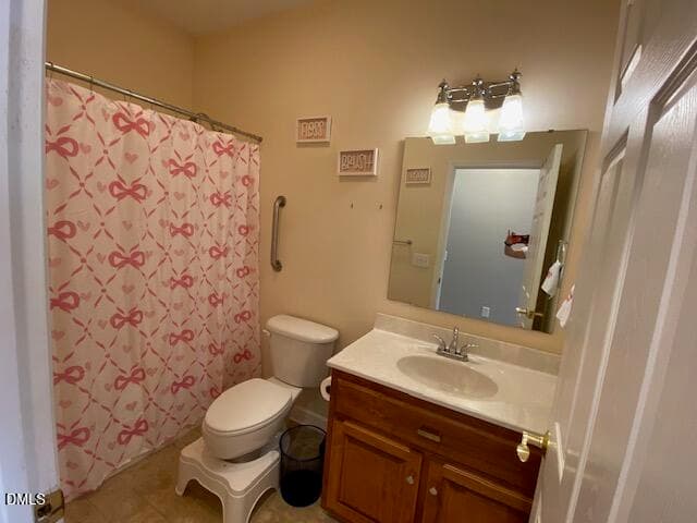 Guest Ba 1 - 176 S Chaucer Way, Kittrell, NC 27544