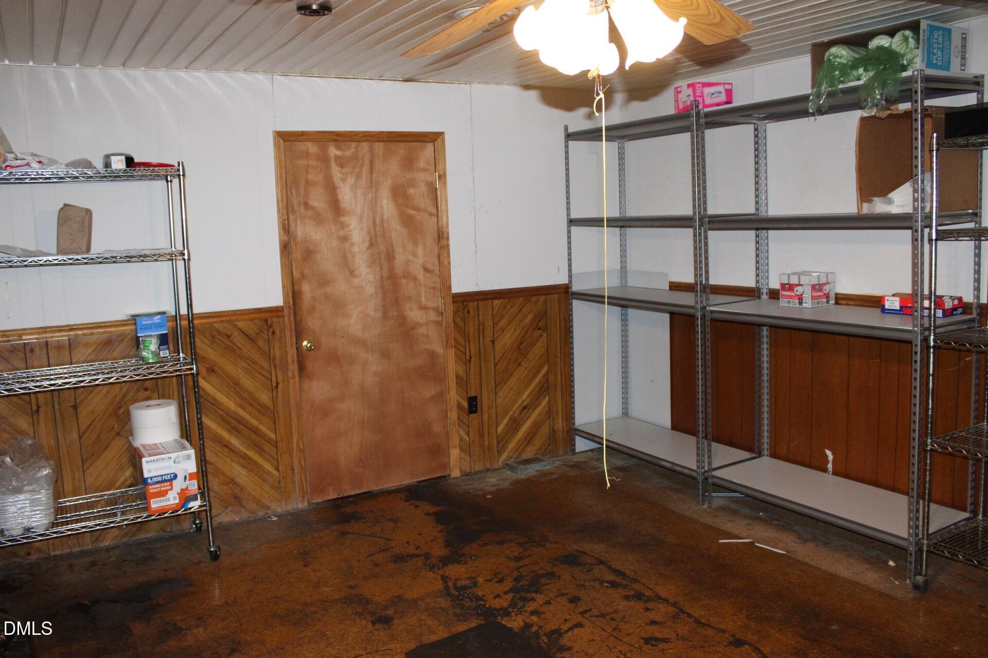 storage - 246 N Carolina 581, Goldsboro, NC 27530, Goldsboro