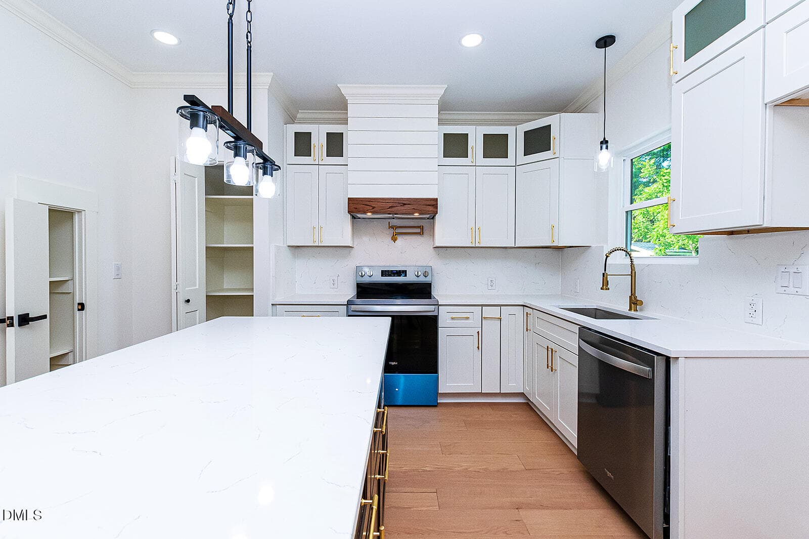 1506-Hydeparkave-_cammelhurse_cammelspho - 1508 N Hyde Park Avenue, Durham, NC 27701, Durham