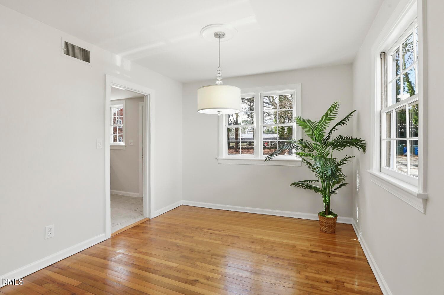 010 - 933 St Marys Street, Raleigh, NC 27605, Raleigh