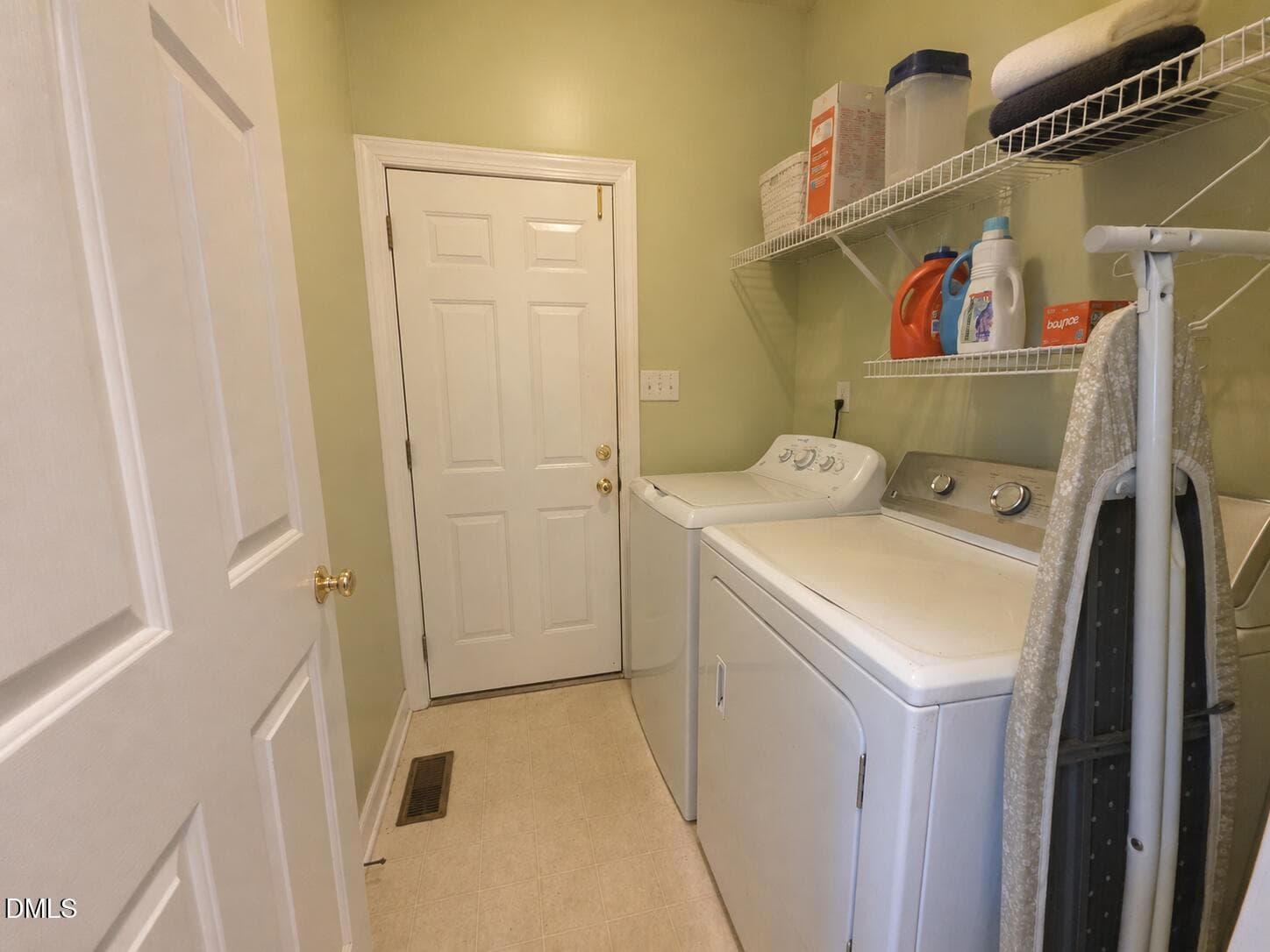 Laundry Room - 1003 Inglenook Place, Apex, NC 27502