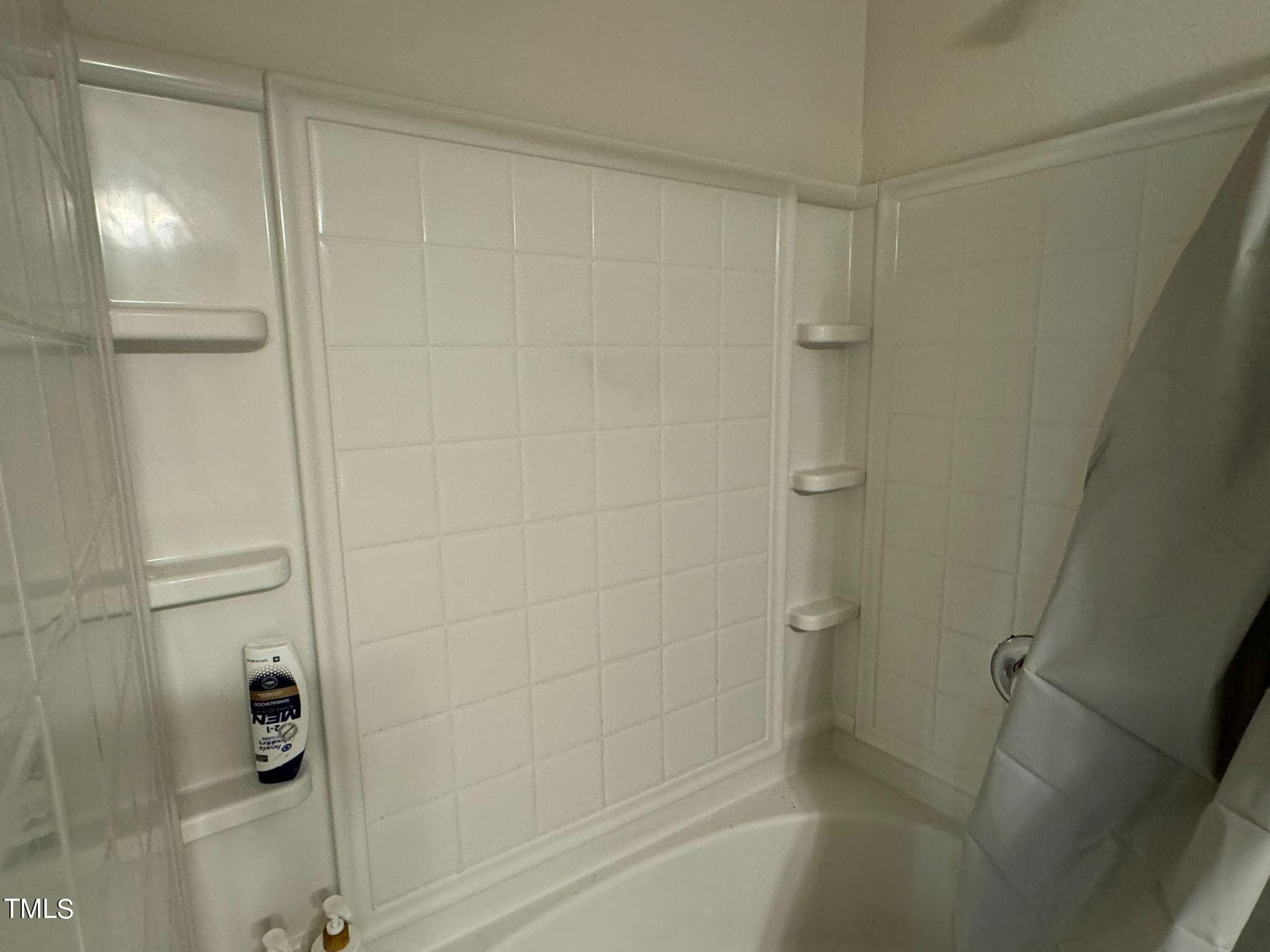 Master bath - 407 Mineral Spring Lane, Fuquay Varina, NC 27526